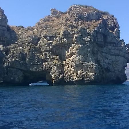 Holiday Home Cala Bianca Castellammare del Golfo Luaran gambar