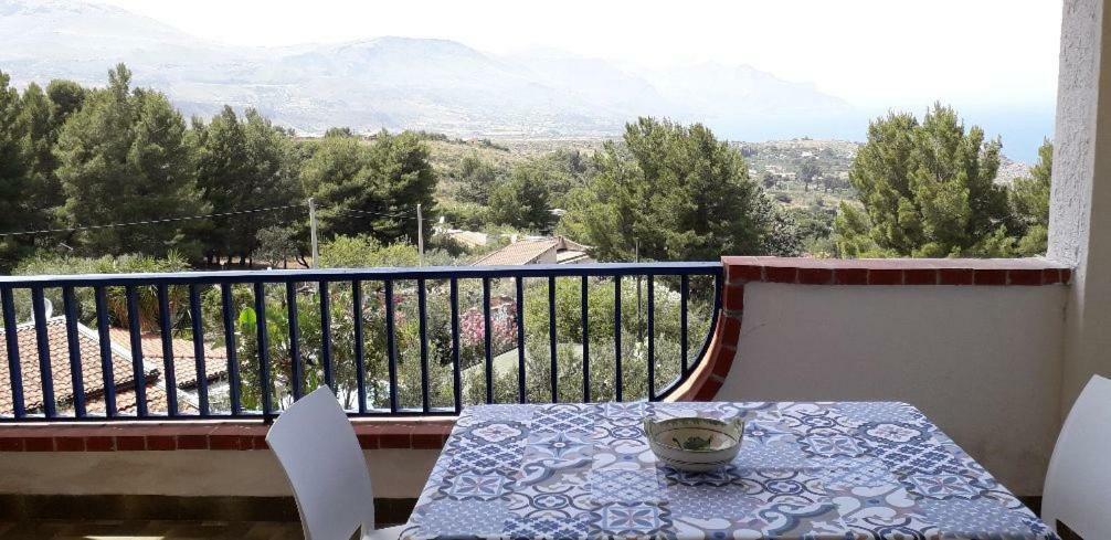 Holiday Home Cala Bianca Castellammare del Golfo Luaran gambar